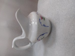 Сливочник фарфоровый Россия ,,Кузнецов,, 1900 год цена 3000 руб