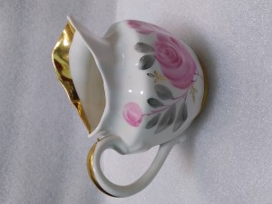 Сливочник ,костяной фарфор ,, Вербилки,, СССР 1970 годы цена 500 руб