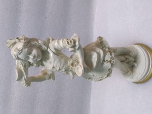 Статуэтка ,, Девочка ,, масса Германия начало 20 века цена 9000 руб