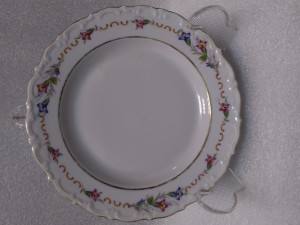 Тарелка мелкая ГДР ,фарфор ,, Кахла,, 1950 год .Цена 400 руб