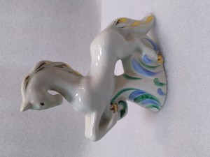 Фарфоровая фигурка ,, Сысерть , ,, Сивка бурка,, СССР 1962-1972 год .Цена 1500 руб.